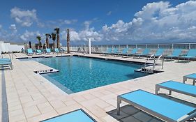 Holiday Inn Express & Suites Oceanfront Daytona Beach Shores By Ihg